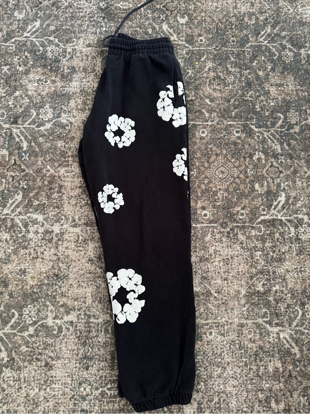 Denim Tears Cotton Wreath Sweatpants Black size XL